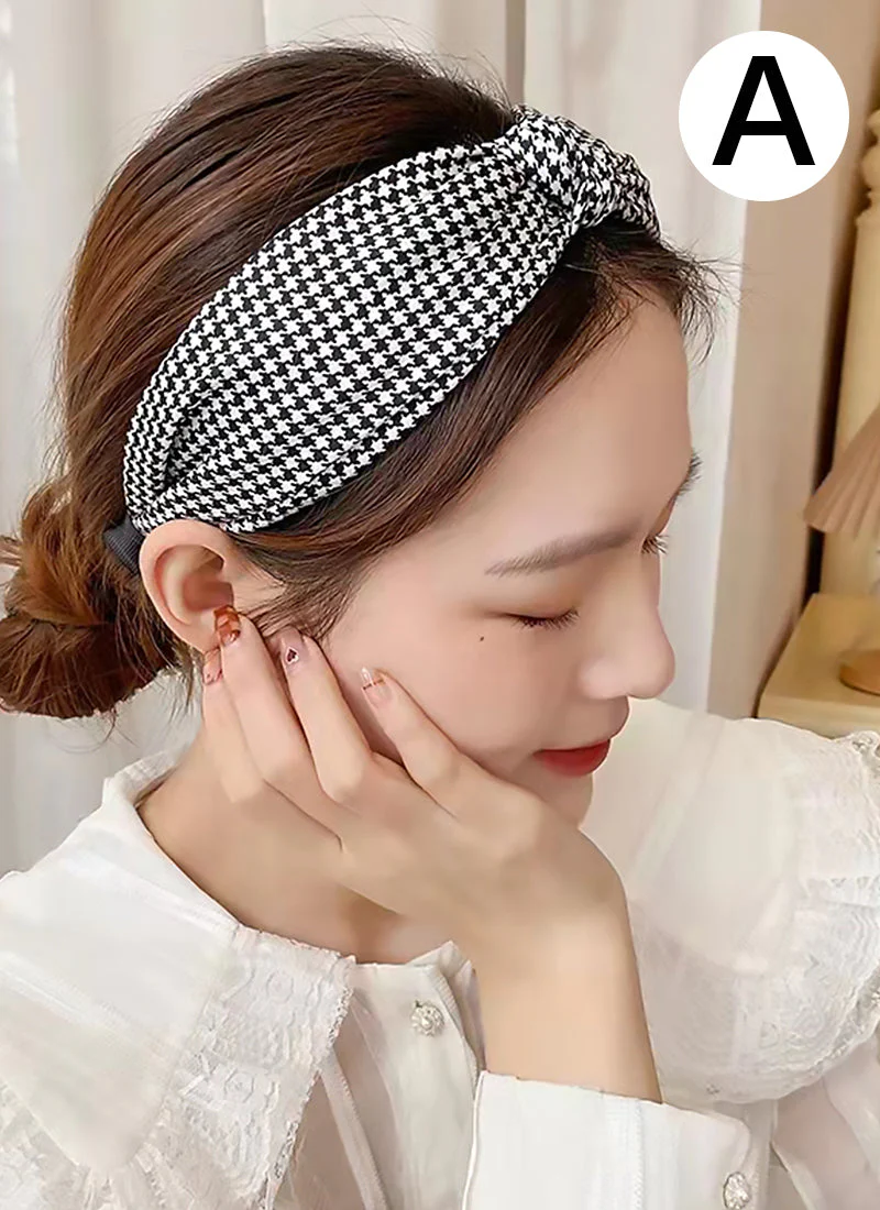 Knot Decor Headband - Image 3