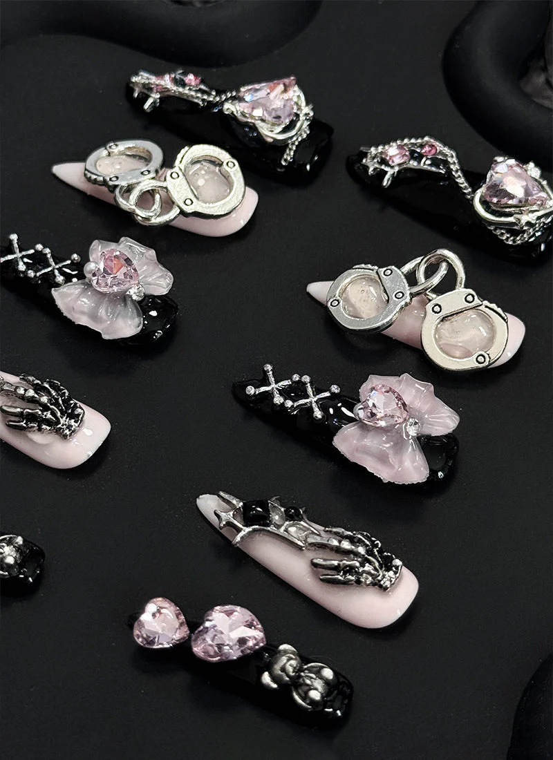 Edgy & Chic Almond Handmade Press-On Nails with Gothic Elegance NF084 - Image 7